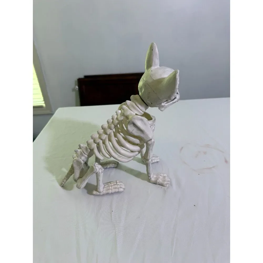 Vintage Halloween Skeleton Yard Decor Lot Dog, 2 Skulls, Spooky Prop Set
